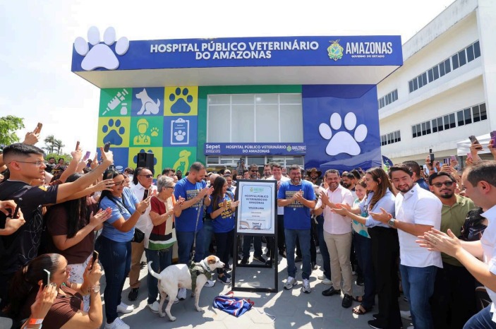 Roberto Cidade participa da inauguração do Hospital Público Veterináriodo Amazonas, marco histórico para a causa animal