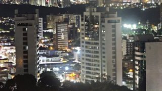 Fumaça de queimadas deixa ar de Manaus em níveis graves e Defesa Civil emite alerta