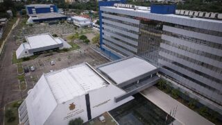 Quem são Omar Aziz e Maria do Carmo, os candidatos ao governo no 2º turno